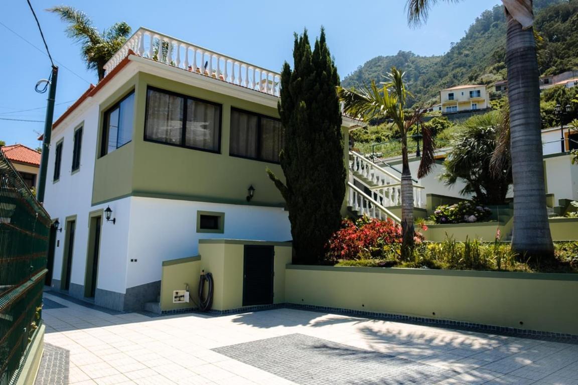 Guestready - Hikers Haven Hotel Sao Roque Do Faial Exterior photo