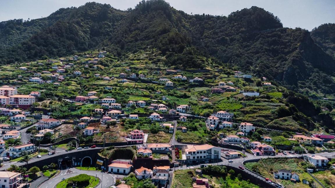 Guestready - Hikers Haven Hotel Sao Roque Do Faial Exterior photo